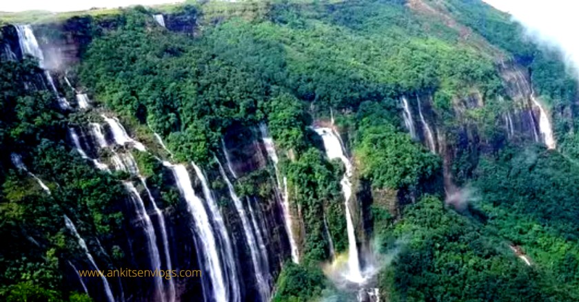 नोहसिंगिथियांग जलप्रपात (Nohsngithiang Waterfalls)