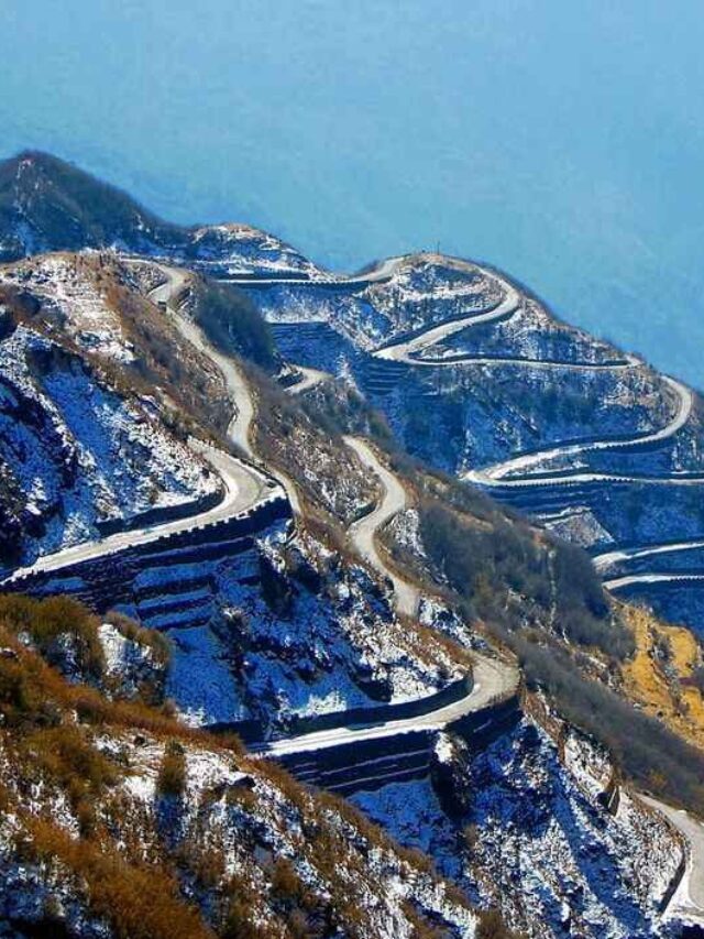 Zuluk (East Sikkim) road