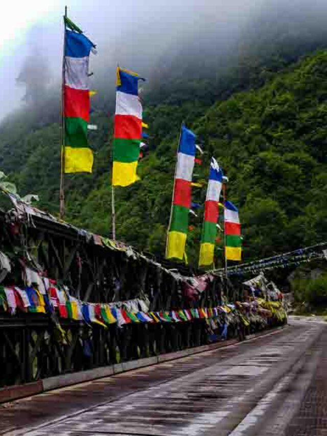 Travel in the Beautiful valleys of Sikkim in January month