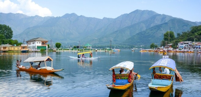 Jammu and Kashmir travel guide in hindi